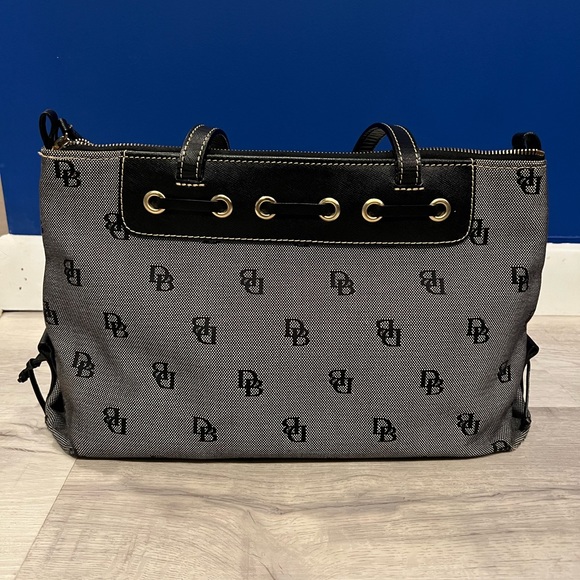 Dooney & Bourke bag - Picture 2 of 4